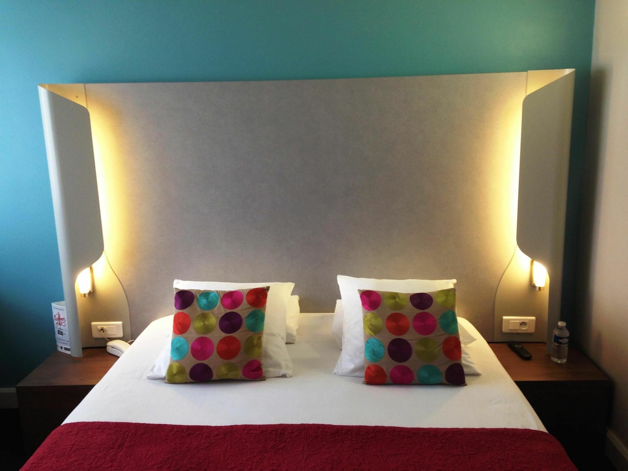 Kyriad Carcassone Ouest La Cite Екстер'єр фото